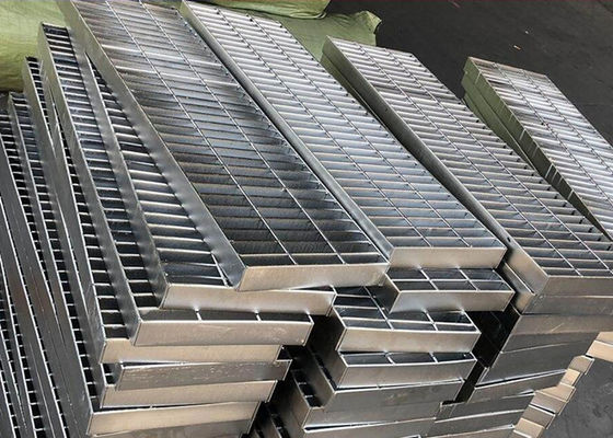 الولايات المتحدة الأمريكية القياسية 6 مم منصة صريف الصلب الملحومة لغطاء الصرف برج عالية