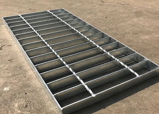 Q235 مسنن تراجع الساخنة المجلفن الصلب صريف منصة 65x5mm