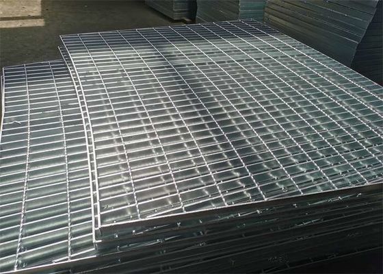 استنزاف البلدية Q345 فولاذي درب مشرشر نوع مسنن