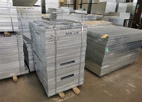 مقضب شريط عادي شديد التحمل 304 قضبان من الفولاذ المقاوم للصدأ للممرات