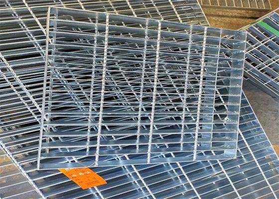 استنزاف البلدية Q345 فولاذي درب مشرشر نوع مسنن