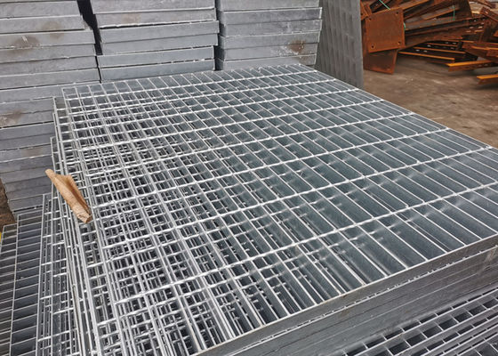 منصة صريف مجلفنة غير قابلة للانزلاق شديدة التحمل 75x10mm